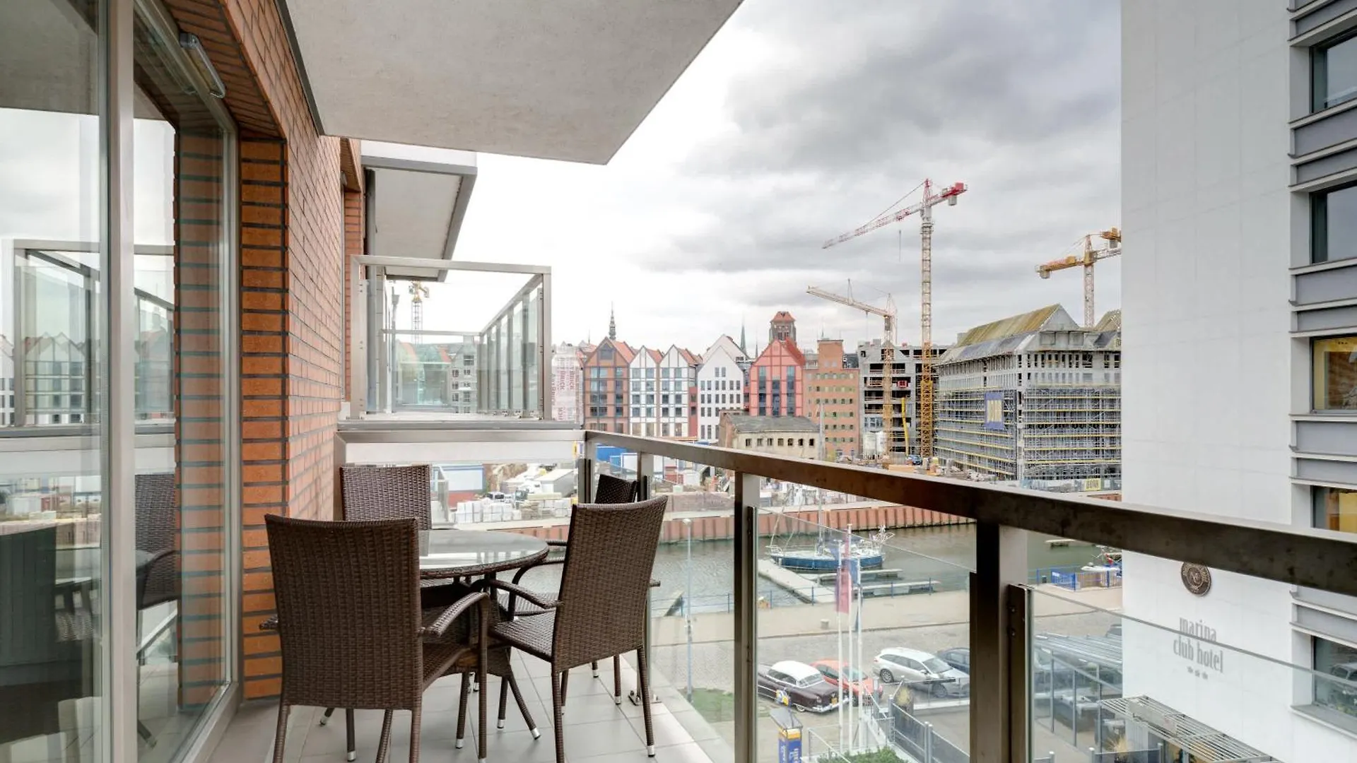 Dom & House Szafarnia Modern Apartments In Old Town Gdansk Poland