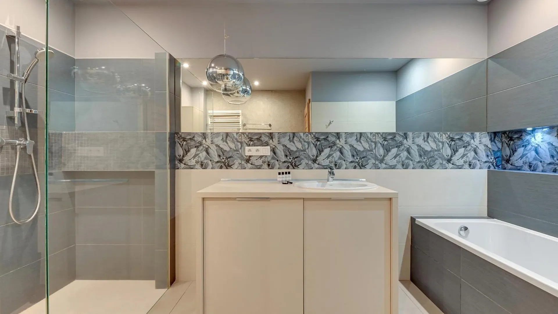 גדנסק Dom & House Szafarnia Modern Apartments In Old Town